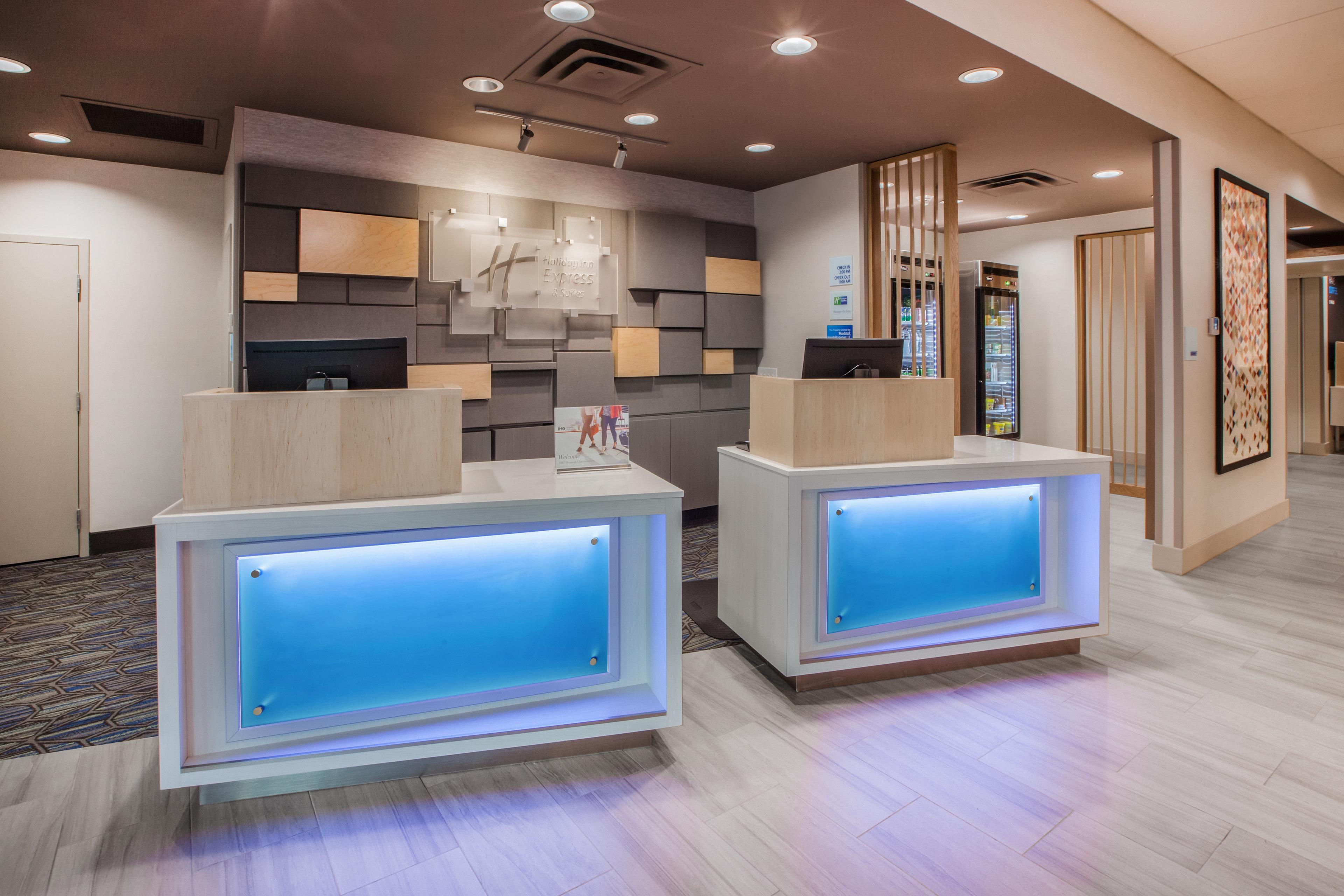 Holiday Inn Express & Suites - Plano - The Colony By Ihg Екстериор снимка